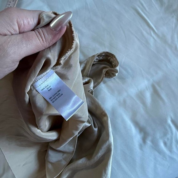 silk cream cami  y2k mac and jac 100% silk cream cami size 12 - Picture 7 of 7